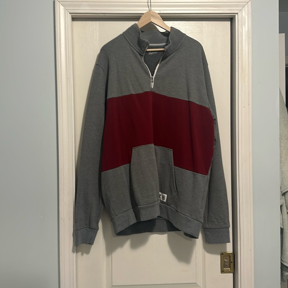 UA 1/4 zip, men’s XXL, grey/cardinal